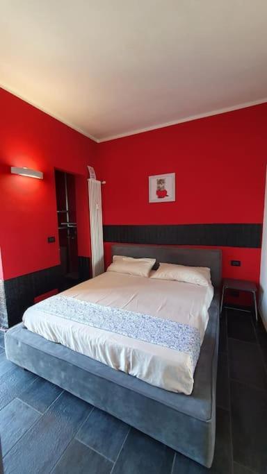 Tiziana Attico E Terrazzo Apartamento Turim Exterior foto